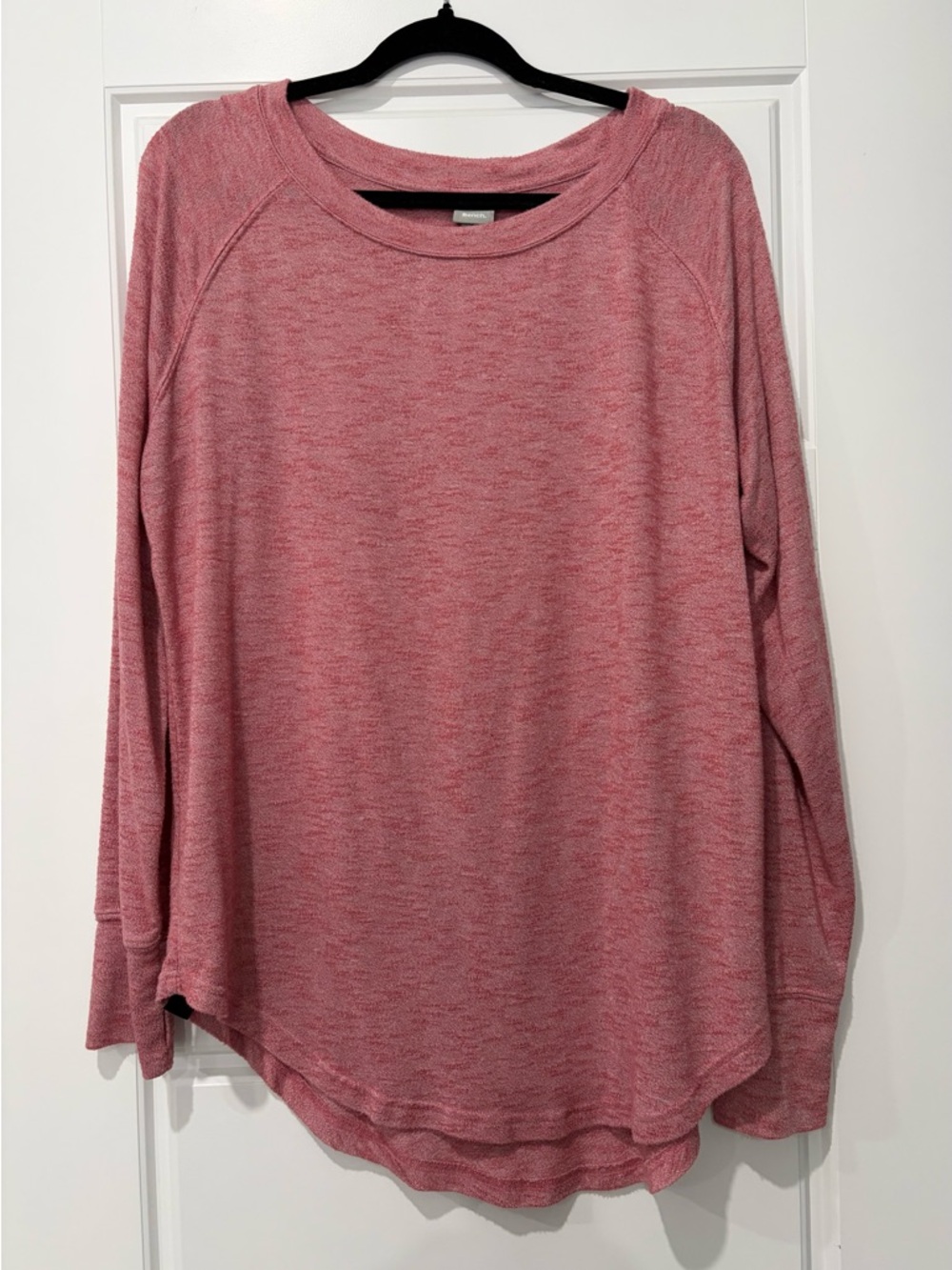 Bench Women's Heathered Rose Long-Sleeve Pullover